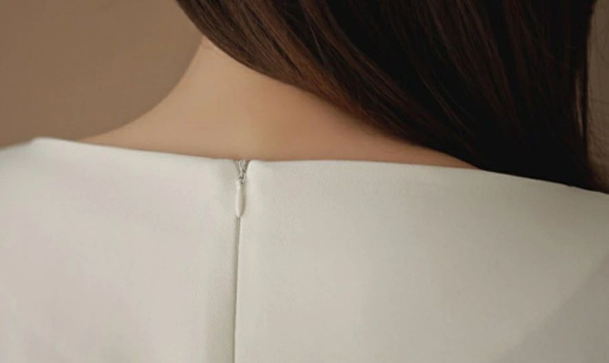 七分袖 レディース 袖レース パーティードレス 袖コンシャス 夏 オフィス タイトワンピース スリット ボートネック 入園式 きれいめ 通勤服 ワンピース 白 20代 お呼ばれ タイト 膝丈 ミディア