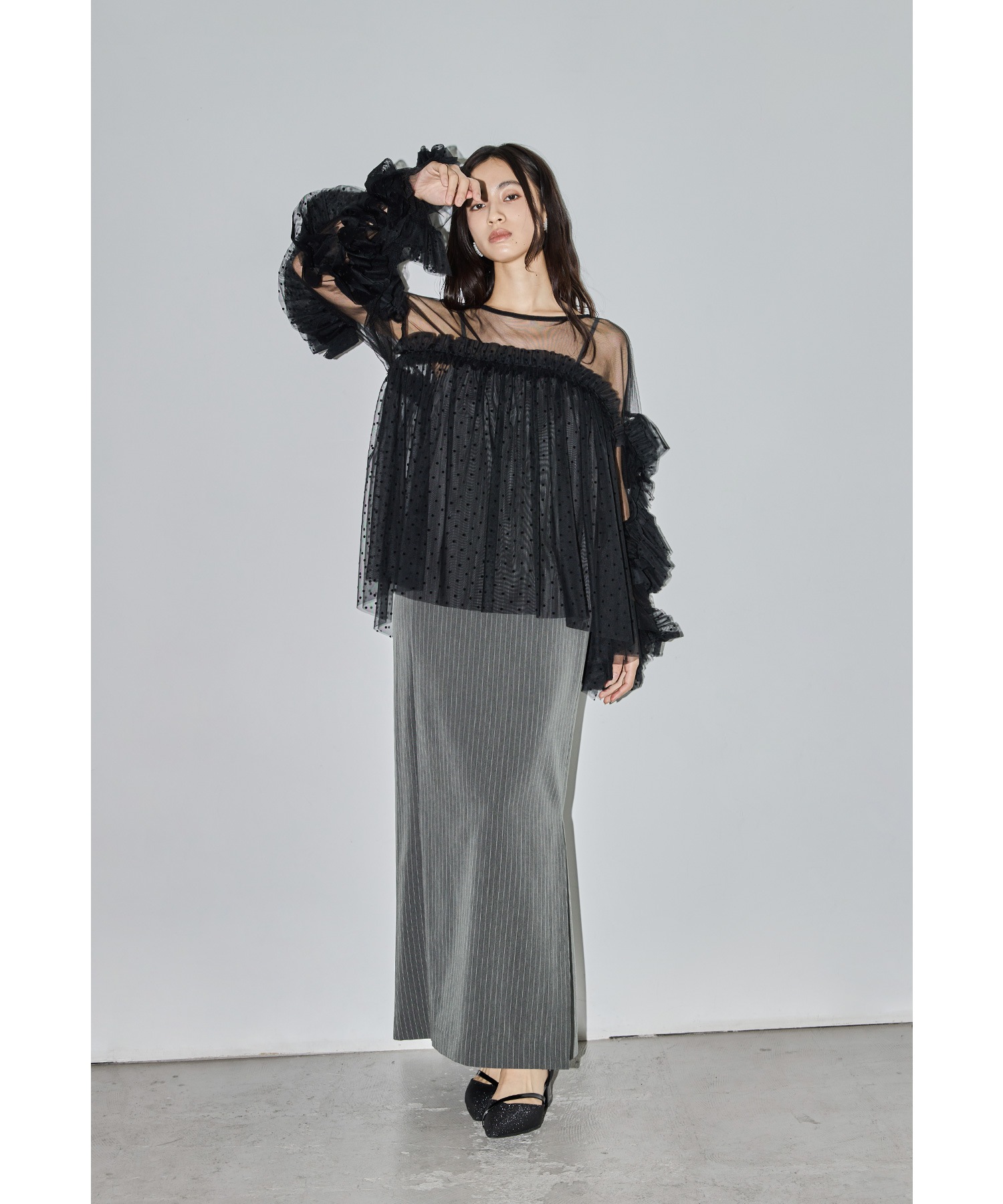 バックシアージレセットアップドレス パーティードレス 結婚式 ベスト キャミワンピース 2点セット レイヤード 羽織 ノースリーブ 無地 ストライプ シンプル お呼ばれ パーティー 二次会 披露宴