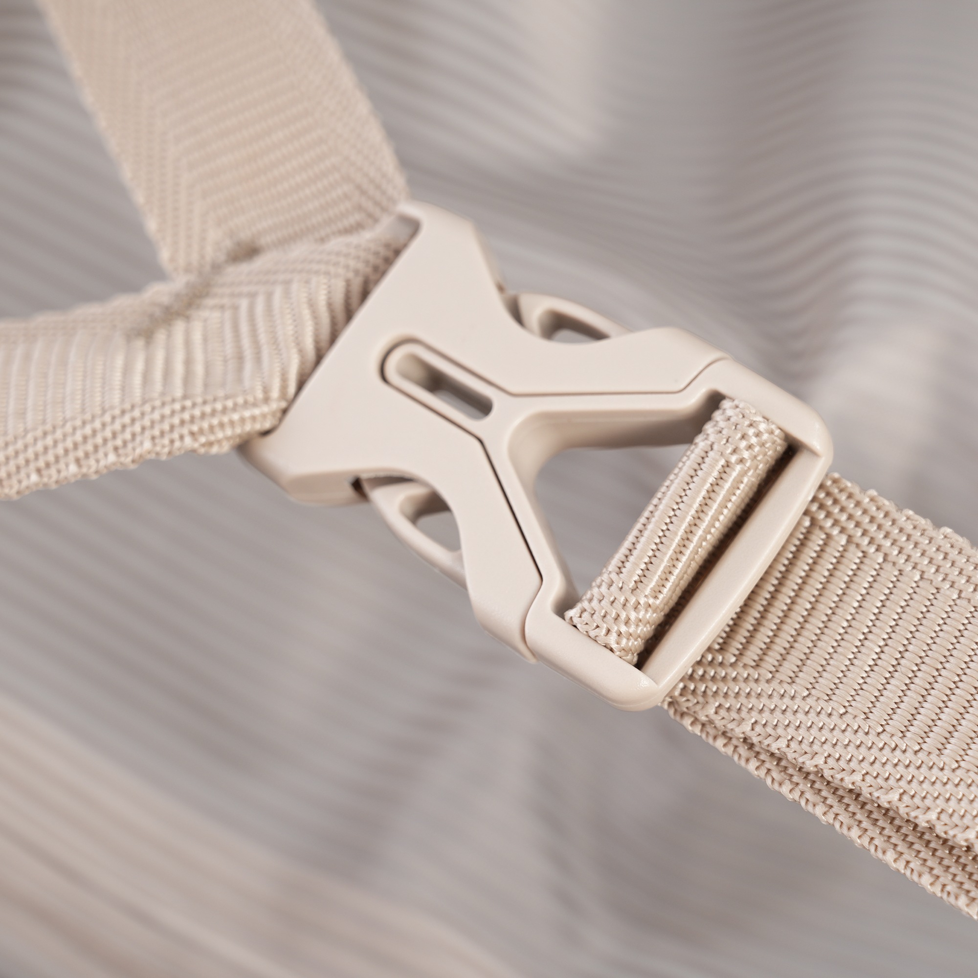 【2点購入で150OFF】【国内即発送】スーツケース grey Lサイズ キャリーケース キャリーバッグ Lサイズ ストッパー付き アルミコーナーパッド 7日~14日 大容量超軽量 軽い おしゃれ か