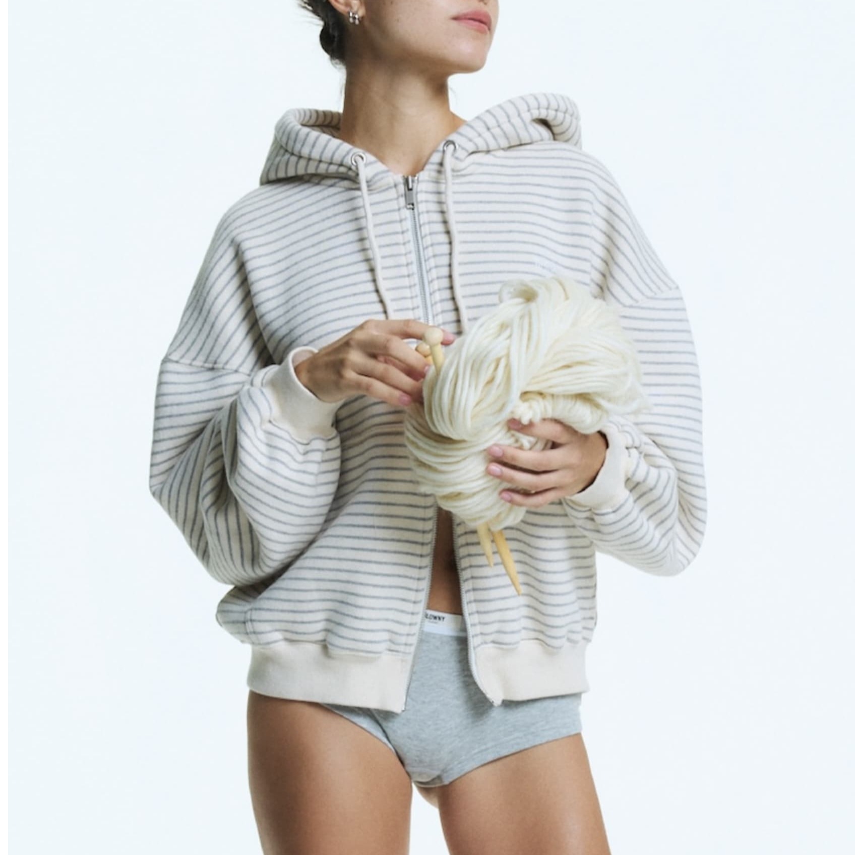 G BOXY ZIP UP -(IVORY,GRAY,STRIPE) G BOXY ZIP UP -(IVORY,GRAY,STRIPE)