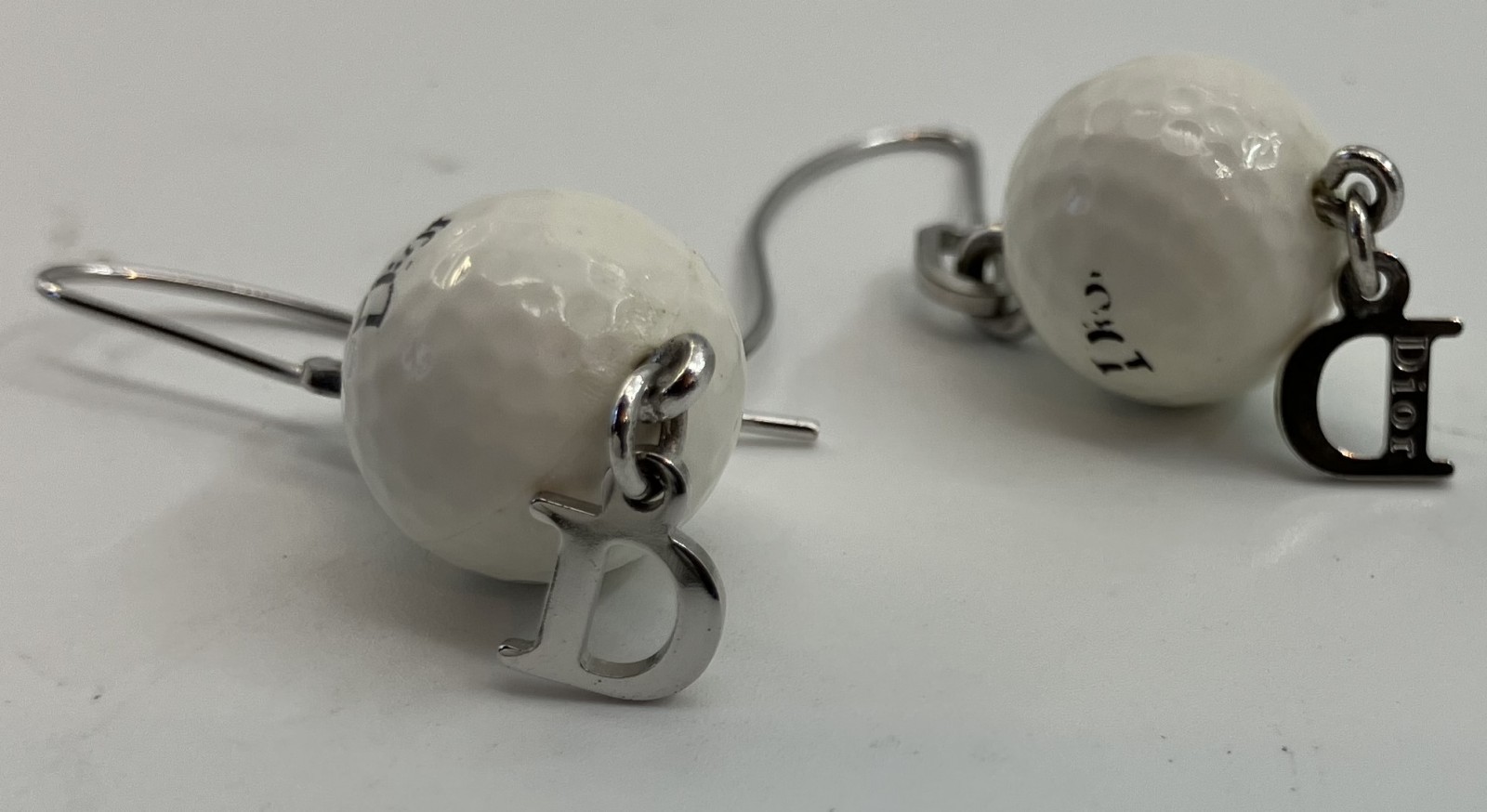 Christian Dior ピアス ホワイト＆シルバー