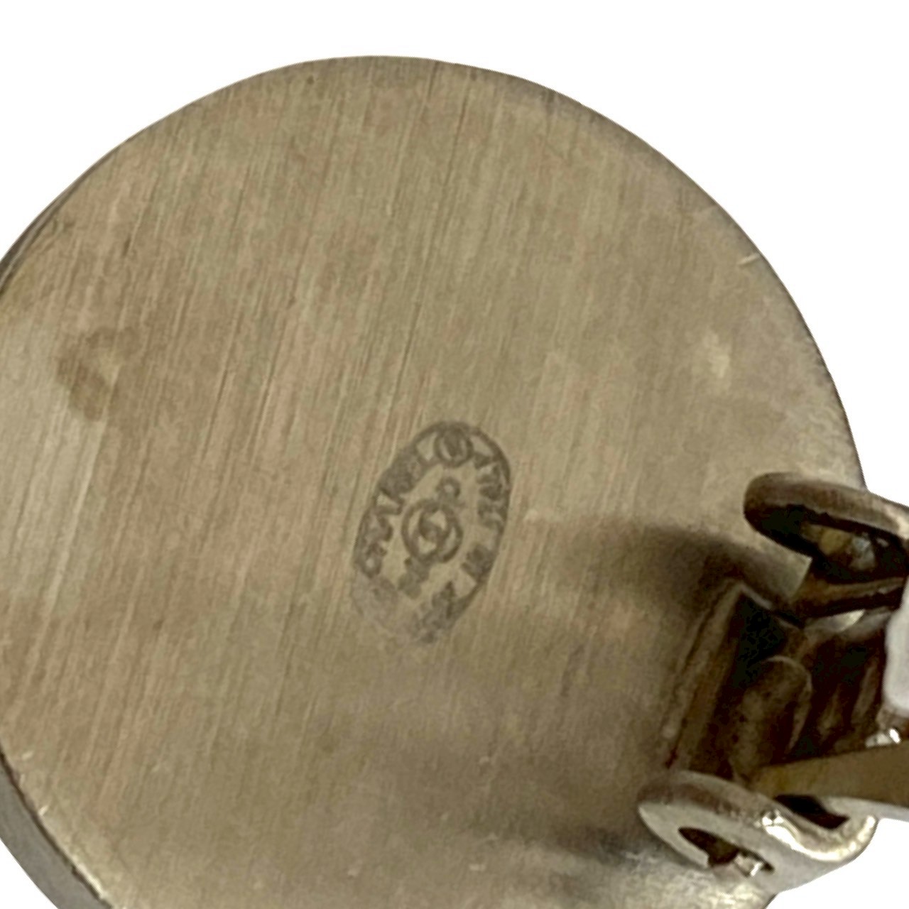 カメリア ココマークイヤリング 合金 メッキ シルバー 66974 カメリア ココマークイヤリング 合金 メッキ シルバー 66974