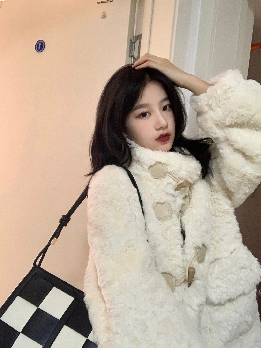 ダッフルファーコート ファーコート ダッフルコート ミドルコート ファージャケット レディース ボアアウター フェイクファー 毛皮 ふわふわ D373 ダッフルファーコート ファーコート ダッフルコート ミドルコート ファージャケット レディース ボアアウター フェイクファー 毛皮 ふわふわ D373