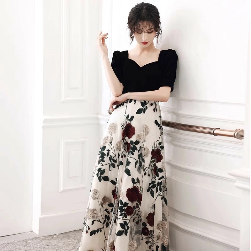 ドレス イブニングドレス パーティードレス ロング 黒 ベロア ベルベット 刺繍 花柄 オシャレ キレイめ ドッキング チュール ロングドレス 赤 パフスリーブ 発表会ドレス Aライン ロング丈 半袖 ドレス イブニングドレス パーティードレス ロング 黒 ベロア ベルベット 刺繍 花柄 オシャレ キレイめ ドッキング チュール ロングドレス 赤 パフスリーブ 発表会ドレス Aライン ロング丈 半袖