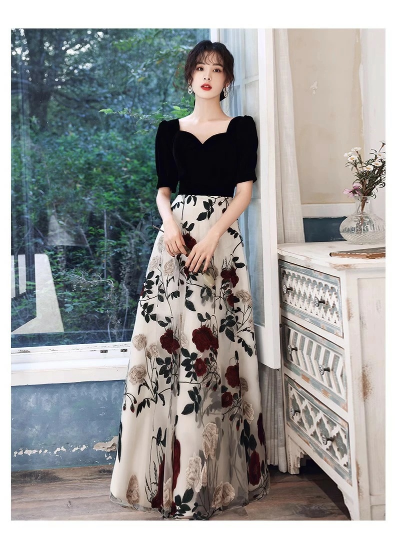 ドレス イブニングドレス パーティードレス ロング 黒 ベロア ベルベット 刺繍 花柄 オシャレ キレイめ ドッキング チュール ロングドレス 赤 パフスリーブ 発表会ドレス Aライン ロング丈 半袖 ドレス イブニングドレス パーティードレス ロング 黒 ベロア ベルベット 刺繍 花柄 オシャレ キレイめ ドッキング チュール ロングドレス 赤 パフスリーブ 発表会ドレス Aライン ロング丈 半袖