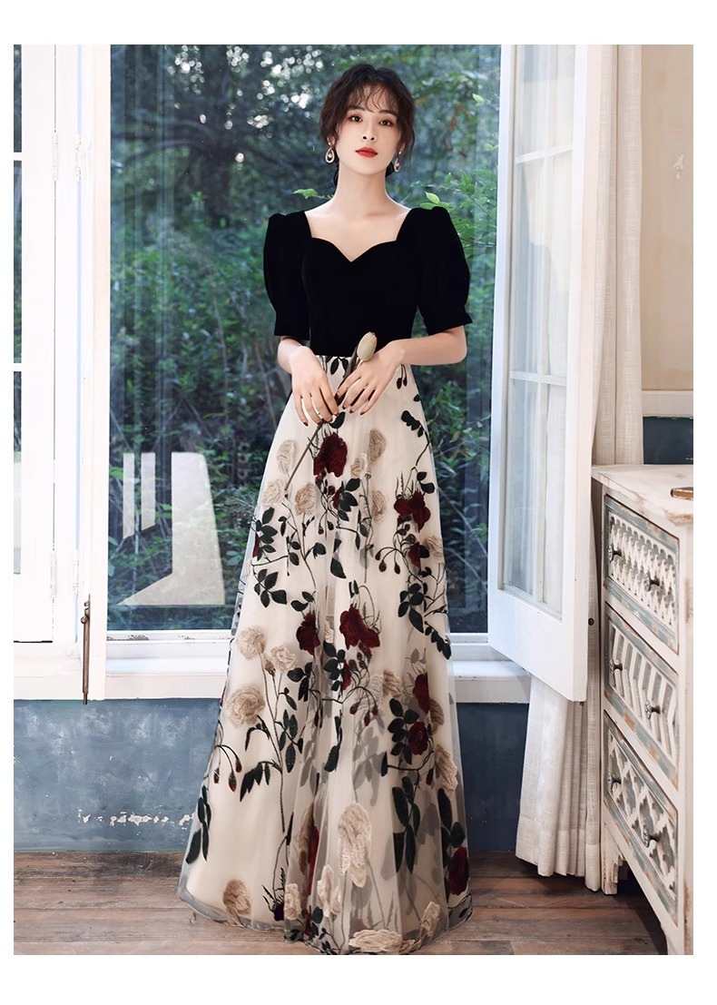 ドレス イブニングドレス パーティードレス ロング 黒 ベロア ベルベット 刺繍 花柄 オシャレ キレイめ ドッキング チュール ロングドレス 赤 パフスリーブ 発表会ドレス Aライン ロング丈 半袖 ドレス イブニングドレス パーティードレス ロング 黒 ベロア ベルベット 刺繍 花柄 オシャレ キレイめ ドッキング チュール ロングドレス 赤 パフスリーブ 発表会ドレス Aライン ロング丈 半袖