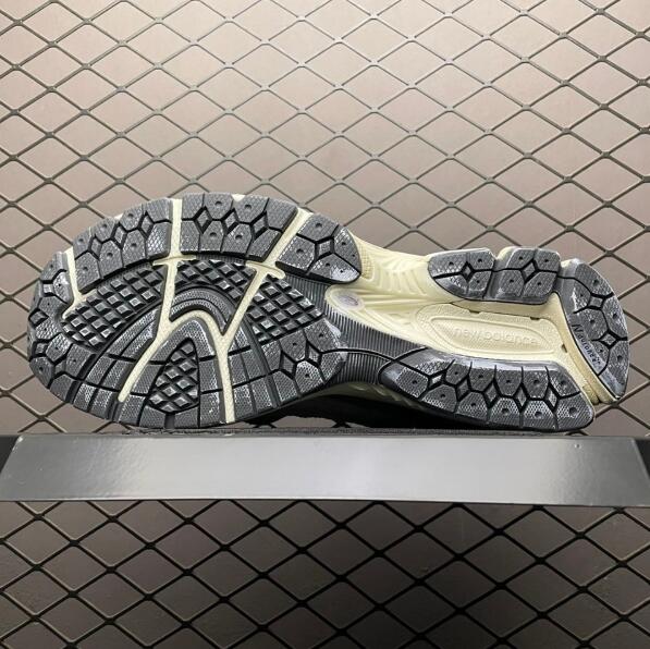 ニューバランス New Balance スニーカー M2002RDA 男女共用 メンズ レディース シューズ ニューバランス New Balance スニーカー M2002RDA 男女共用 メンズ レディース シューズ