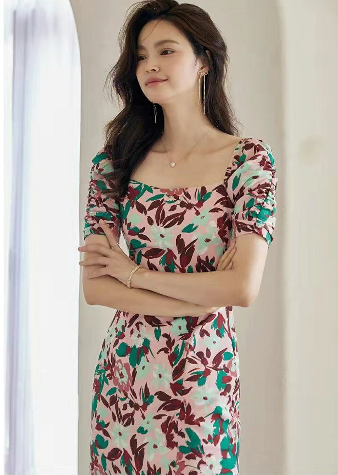 【急速出荷!】フラワープリント 半袖ワンピース 膝丈 ミモレ丈 きれいめ 半袖 花柄 夏 春 可愛いワンピース プリント S M L XL 2XL 20代 30代 40代 50代 60代 ファッ