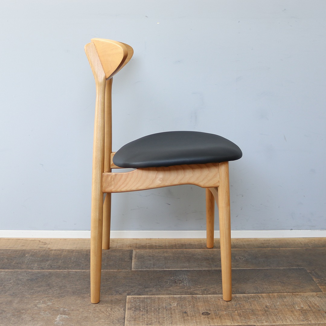 チェア （本体：ナチュラル 座面：PVCブラック） 単品 1点限り