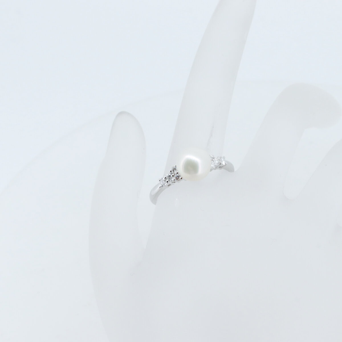 パール ダイヤモンド リング 指輪 8.5ミリ 0.28ct 18.5号 Pt900(プラチナ) 質屋出品 パール ダイヤモンド リング 指輪 8.5ミリ 0.28ct 18.5号 Pt900(プラチナ) 質屋出品