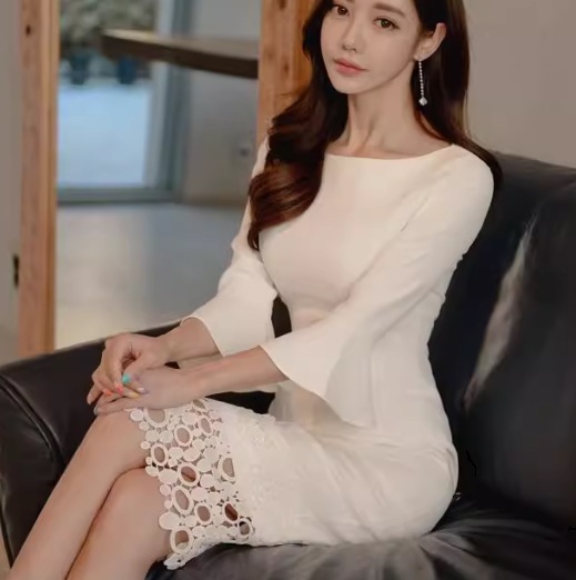 レディース ワンピース ドレス タイトスカート ペンシルスカート 膝丈 ミモレ ミドル丈 7分袖 ベルスリーブ ラウンドネック スリム 細身 レース ファスナー ハイウエスト 大人可愛い きれいめ レディース ワンピース ドレス タイトスカート ペンシルスカート 膝丈 ミモレ ミドル丈 7分袖 ベルスリーブ ラウンドネック スリム 細身 レース ファスナー ハイウエスト 大人可愛い きれいめ