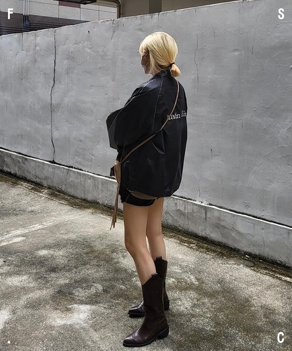 Qoo10 Matin Kim MATIN KIM LOGO ジャンパー