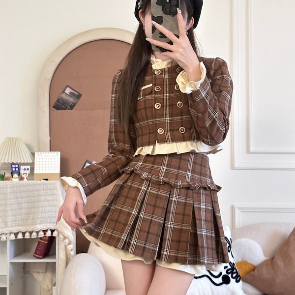 Qoo10] カレッジスタイルのプリーツスカートスーツ