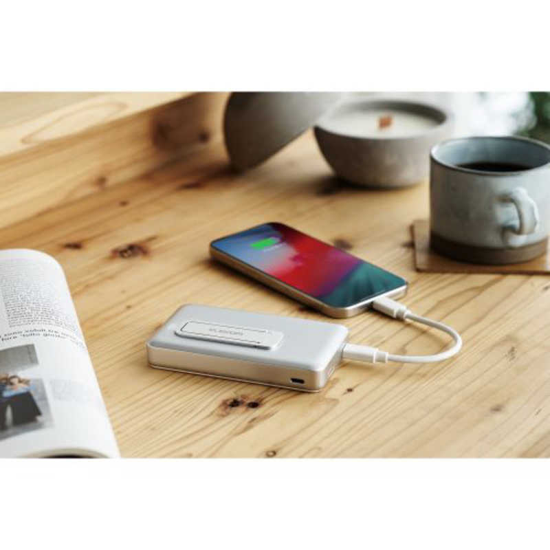 エレコム　ELECOM　ワイヤレスモバイルバッテリー 10000mAh 最大20W 入出力(Type-C×2) スタンド付き ホワイト　DE-C54-10000WH
