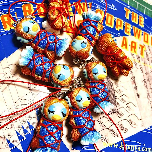 Qoo10] 奇譚屋デザインファクトリ 奇譚屋（きたんや） 緊縛ストラップ アマ