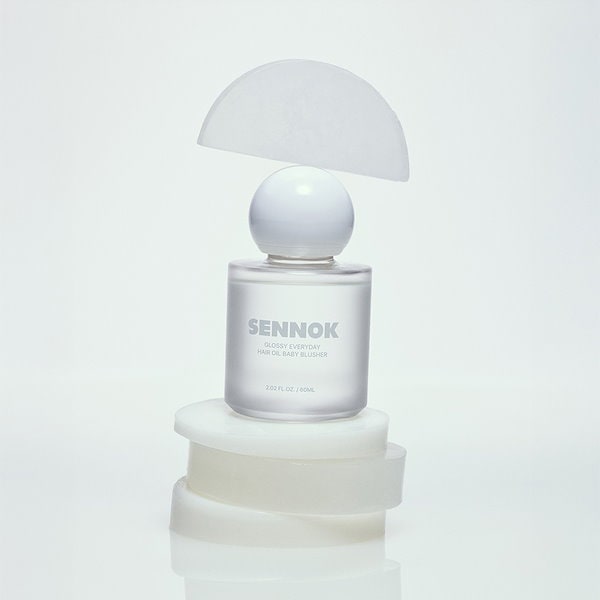 Qoo10] SENNOK 【ホリデー限定セット】【公式】グロッシー