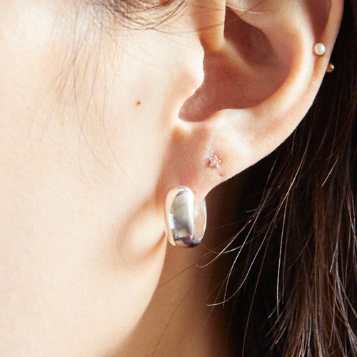 【HANNA543】E499 Pierce★BTS SUGA着用★ピアス★韓国の人気 Qoo10] HANNA543 正規品 [BTS SUGA 着用] E4 : 腕時計・アクセサリー
