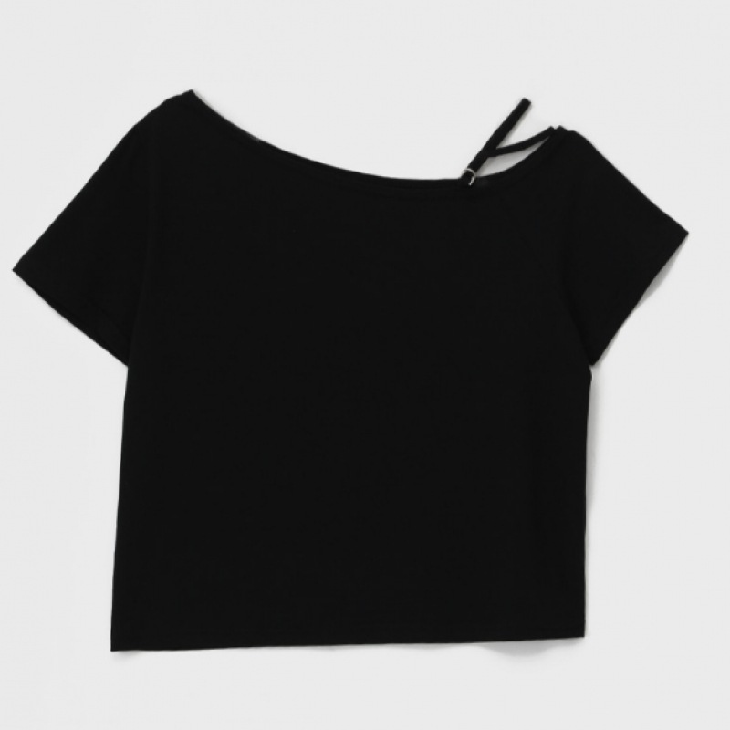 ブラックアップ [秋新品] ラビタアンフットストラップ半袖Tシャツ