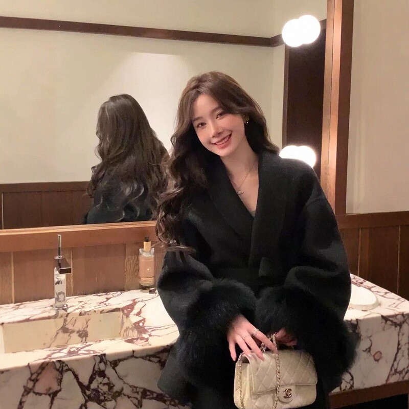 秋冬防寒 あったか アウター韓国風コートスタイルアップかわいいブルゾンファー付きファッション系裹起毛大人ゆったりカジュアルストリートサイズレディースムートン襟ゆるダボ シルエット学生通学丈 秋冬防寒 あったか アウター韓国風コートスタイルアップかわいいブルゾンファー付きファッション系裹起毛大人ゆったりカジュアルストリートサイズレディースムートン襟ゆるダボ シルエット学生通学丈