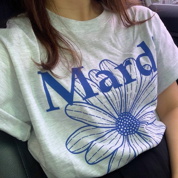 ルフィラセム サクラちゃん着用 マルディメクルディ TSHIRT-FLOWER MARDI_HEATHER-BLUE Tシャツ 国内発送