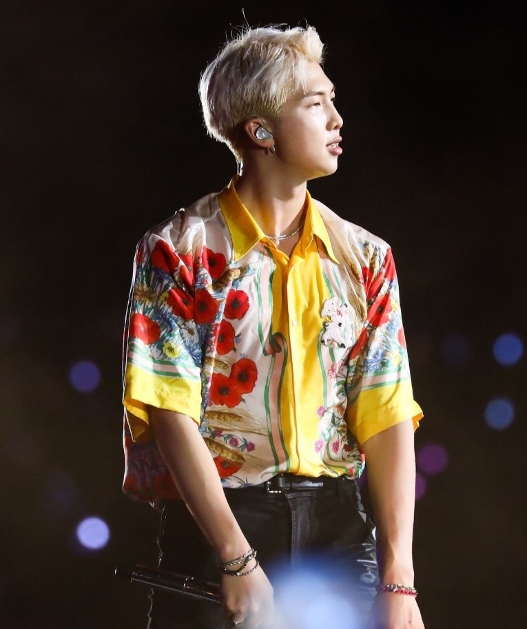 ONE BTS RM 着用ネックレス 人気商品　ラップモンスターフォト
