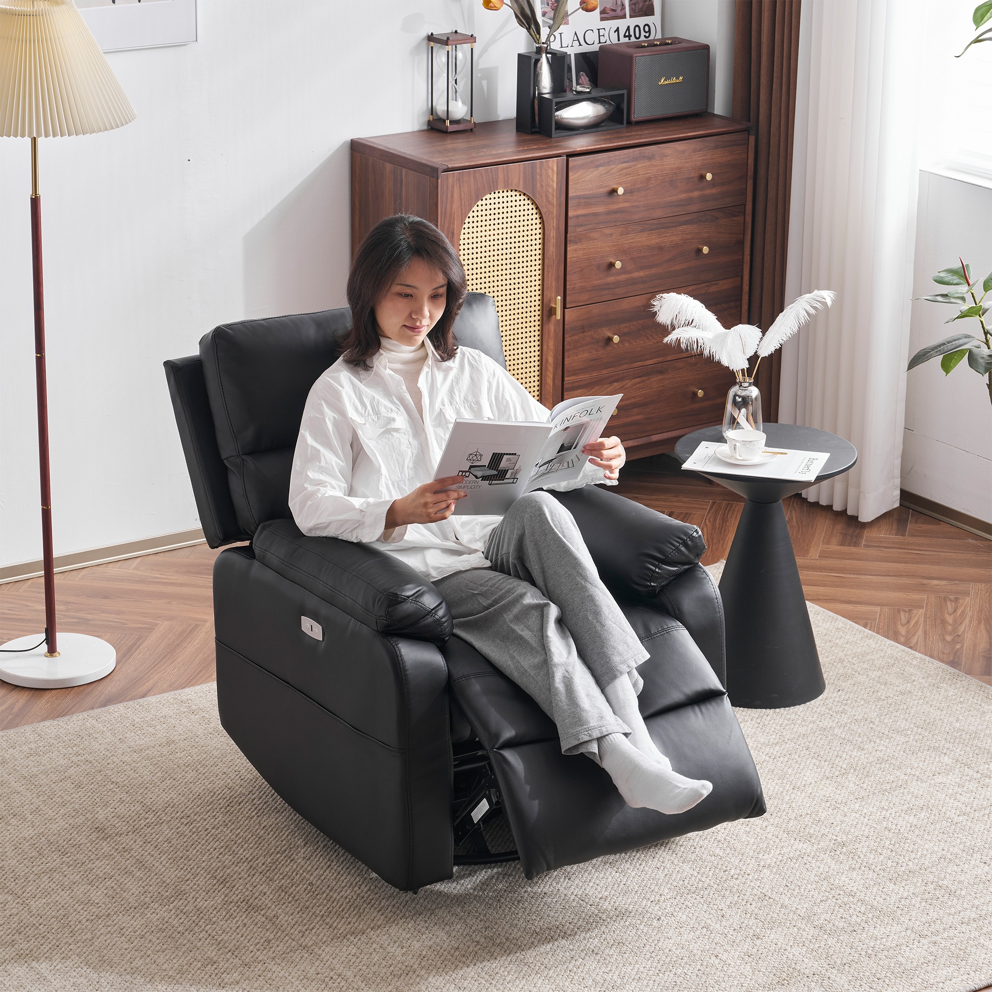 【国内発送,送.料無料】A130リクライニングチェア 回転式 リクライニングソファ 1人掛け 電動 リクライニング ファブリック オットマン一体型 パーソナルチェアー 電動ソファ 耐圧分散 リクライニ 【国内発送,送.料無料】A130リクライニングチェア 回転式 リクライニングソファ 1人掛け 電動 リクライニング ファブリック オットマン一体型 パーソナルチェアー 電動ソファ 耐圧分散 リクライニ