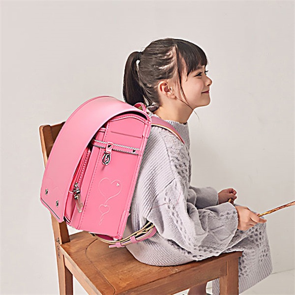 ランドセル 男の子 女の子 黒 快適 軽い ワンタッチ シンプル 型落ち プレゼント A4フラット カバー おしゃれ 高級 防水 入学祝い 送料無料