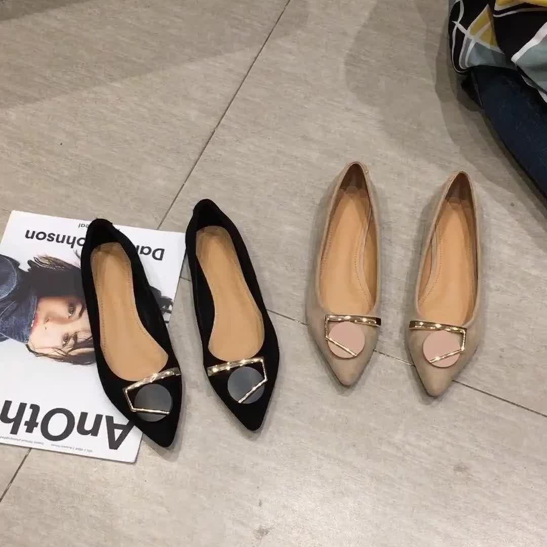 lucky box 新作楽ちんフラットパンプスレトロ ミドルヒール パンプス おしゃれ 百掛けスロープヒール太ヒール