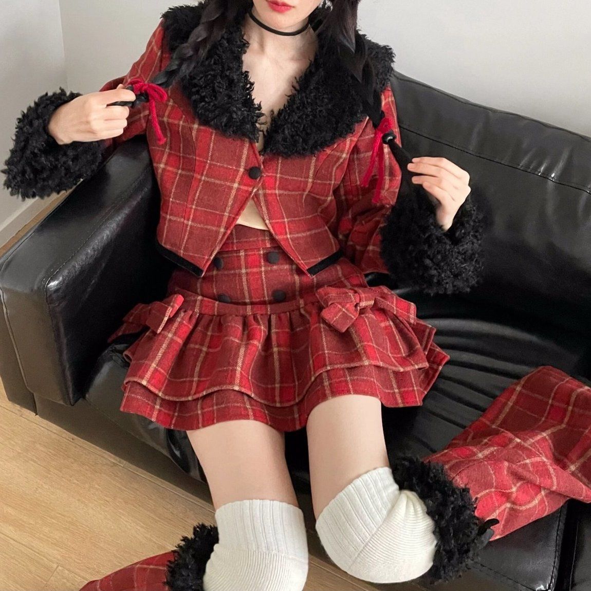 【早い者勝ち！】韓国ファッションセット服 秋冬物 レディースレトロ新年のセットアップ ファッション 上下セット