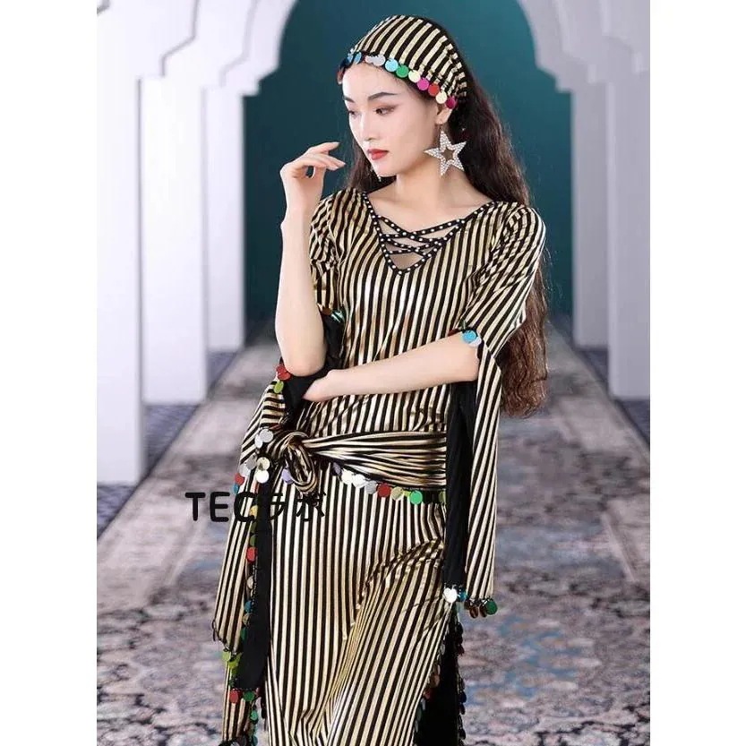 (仕上げが細かい)ベリーダンス衣装 4点セット 大人 オリエンタル エジプト サイディ バラディ パフォーマンス 民俗 ダンス衣装 ロング スリット ワンピース ベルト 髪飾り インナ (仕上げが細かい)ベリーダンス衣装 4点セット 大人 オリエンタル エジプト サイディ バラディ パフォーマンス 民俗 ダンス衣装 ロング スリット ワンピース ベルト 髪飾り インナ