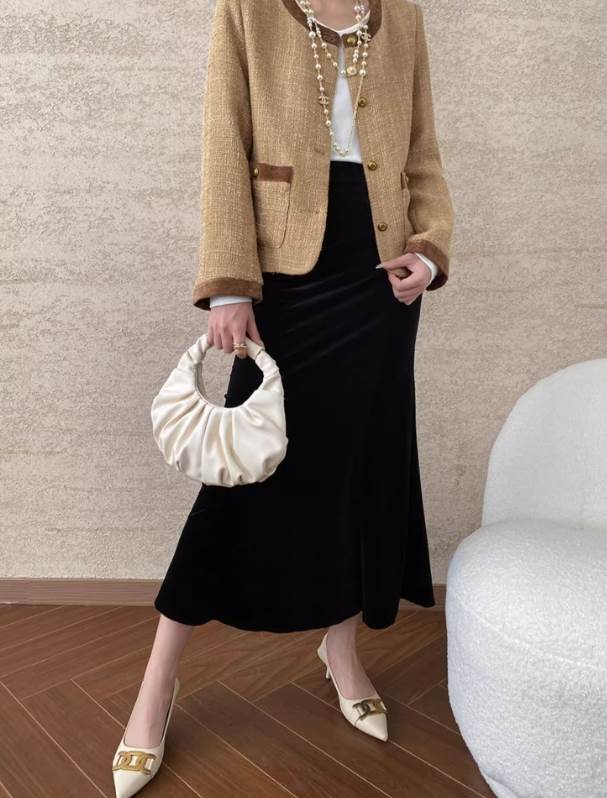 【送料無料】L M S 無地 光沢 黒 ブラック 落ち感 ハイウエスト フィッシュテール タイト ロング丈 ミモレ丈 ひざ下 秋 レディース ボトムス