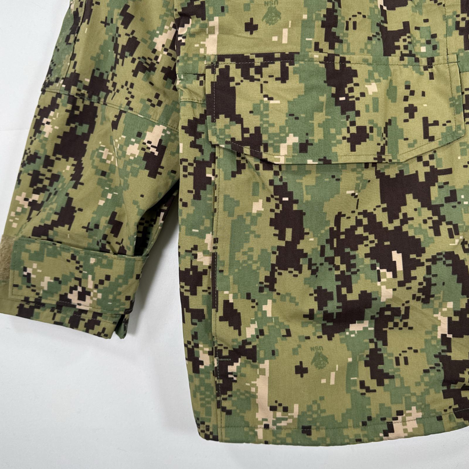 古着 ミリタリージャケット ECWCS ゴアテックスパーカー デジタルカモフラ デジカモ GORE-TEX 米軍 small regular グリーン系 メンズ