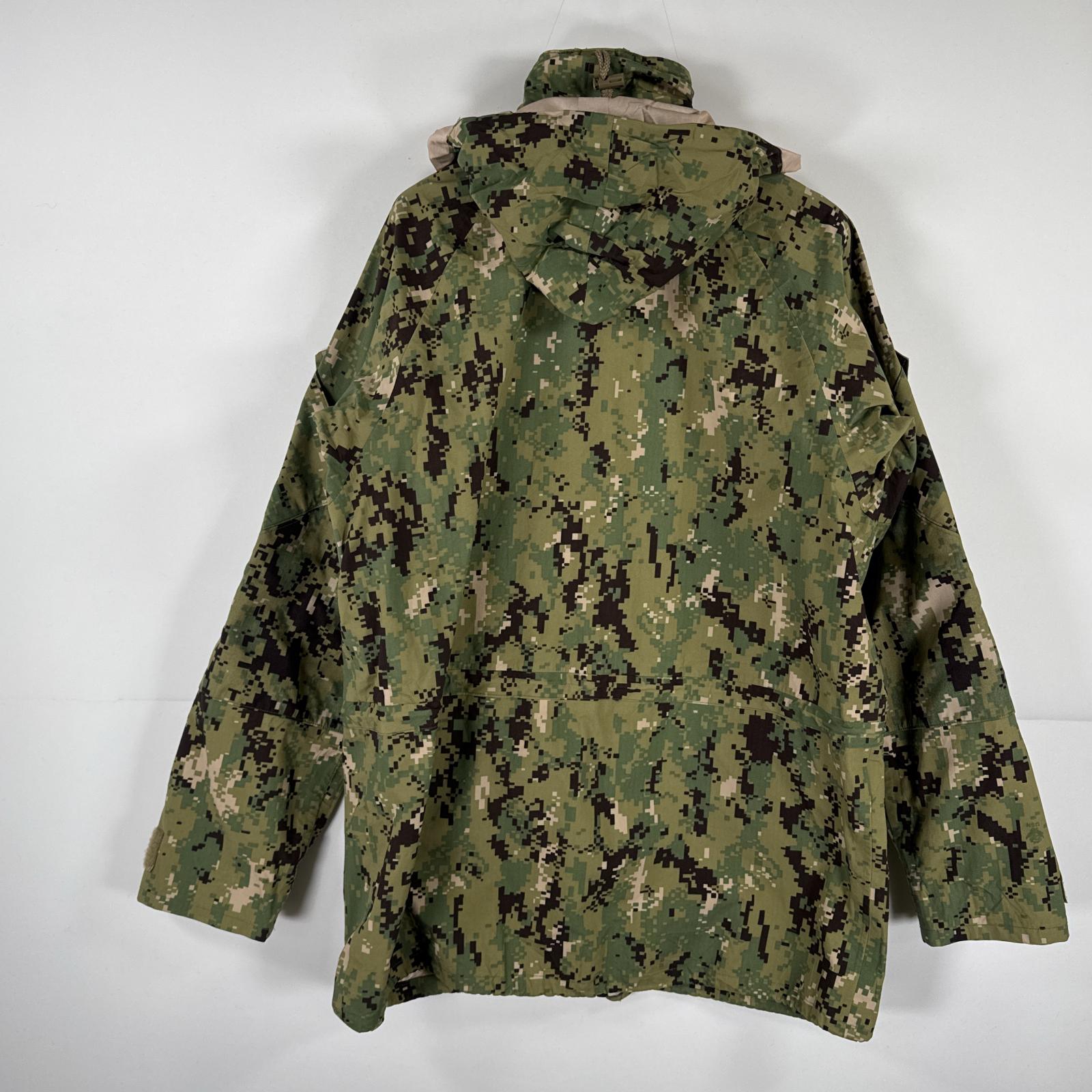 古着 ミリタリージャケット ECWCS ゴアテックスパーカー デジタルカモフラ デジカモ GORE-TEX 米軍 small regular グリーン系 メンズ