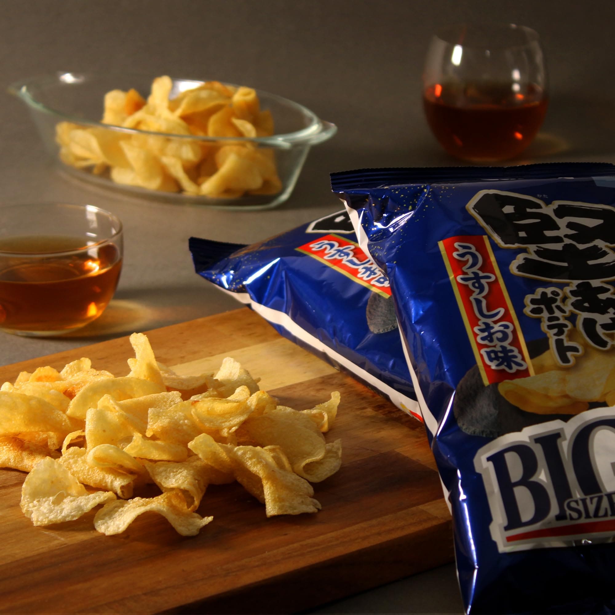 カルビー 堅あげポテトBIGうすしお味 144g12袋 大容量 たっぷり パーティー おやつ おつまみ カルビー 堅あげポテトBIGうすしお味 144g12袋 大容量 たっぷり パーティー おやつ おつまみ