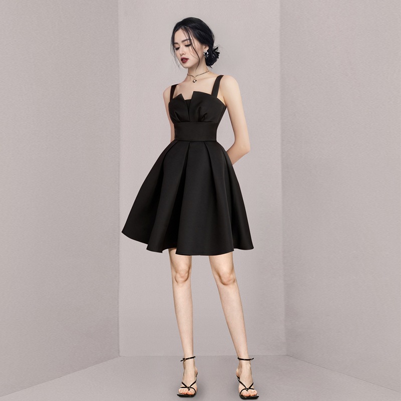 パーティ ミニドレス レディース ワンピース ドレス ミニ ショート 膝上 袖なし スクエアネック Aライン ウエストマーク 大人可愛い きれいめ かっこいい 存在感 フォーマル かっちり プリンセス