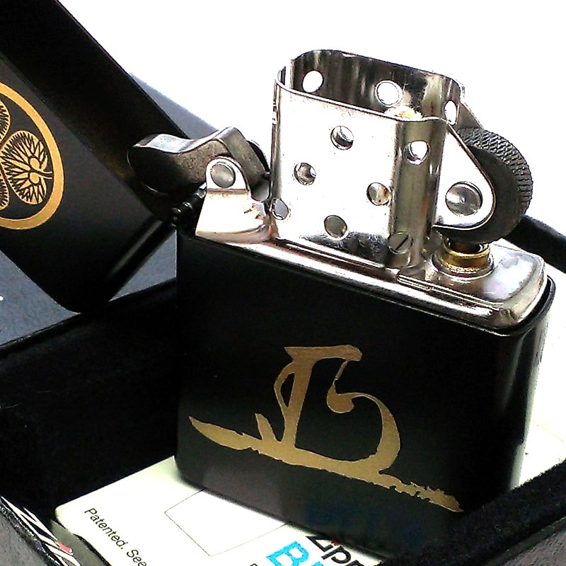 ZIPPO ライター 戦国武将 徳川家康 家紋 花押 ジッポ 両面加工 ブラック 辞世の句 かっこいい 和柄 おしゃれ 歴史 艶消し 彫刻 黒 渋い メンズ ギフト プレゼント ZIPPO ライター 戦国武将 徳川家康 家紋 花押 ジッポ 両面加工 ブラック 辞世の句 かっこいい 和柄 おしゃれ 歴史 艶消し 彫刻 黒 渋い メンズ ギフト プレゼント