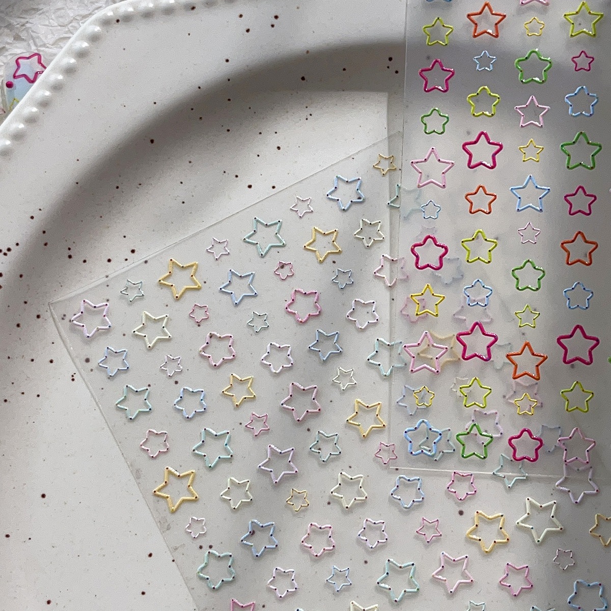 【1点ご購入 で10点プレゼントいたします】透明素麺星の斑点ネイルシール甘くてかわいい飾りシール