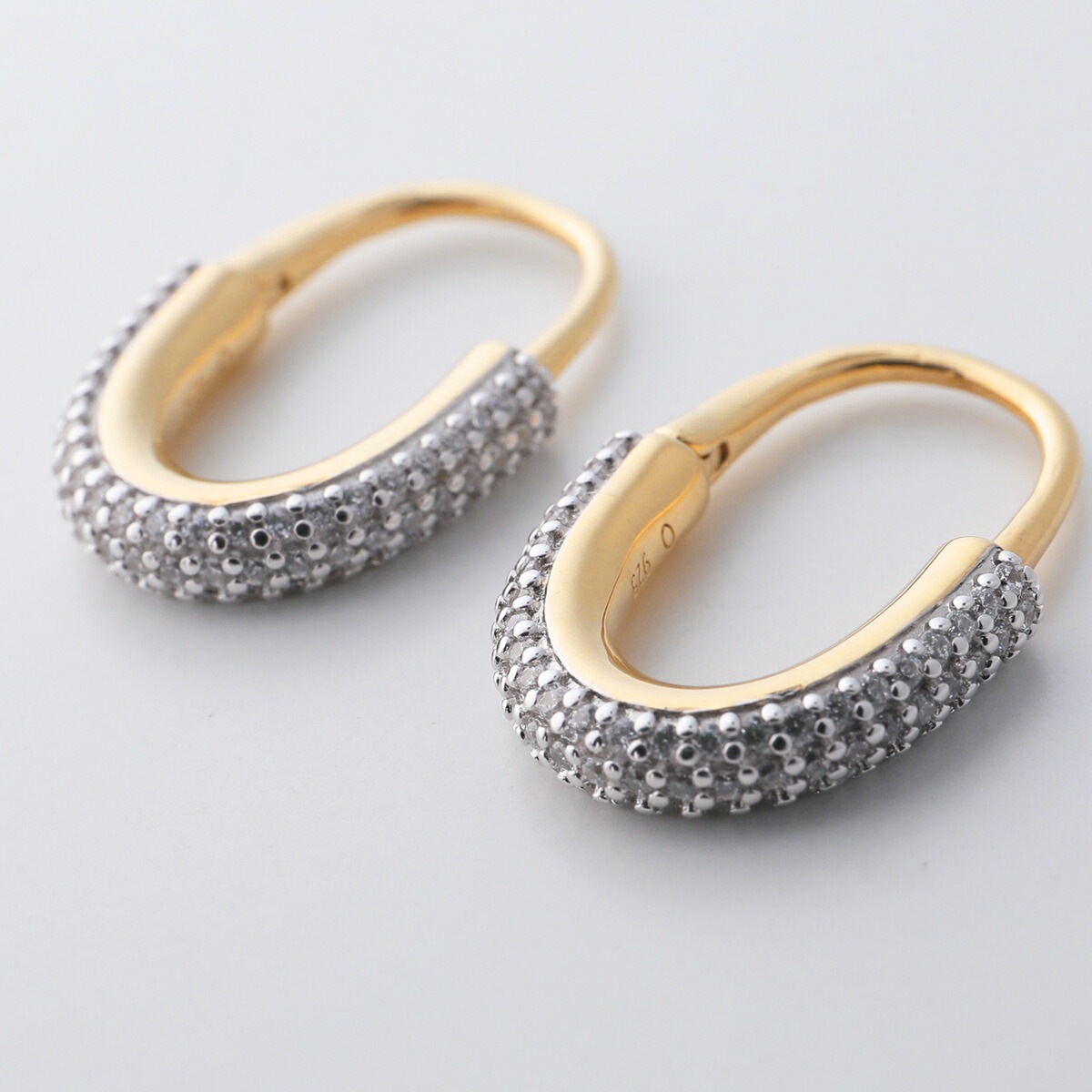 Otiumberg オティウムバーグ フープピアス Roscida Pave Oval Hoops OEY24S-3121 レディース アクセサリー ゴールド