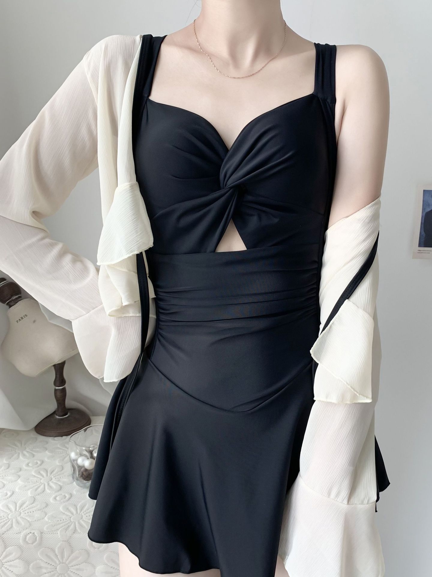 【20点セット】メガ割2点セット売れ水着 レディース2点セット水着 体型カバーラッシュガード無地で痩せて見える腹部カバー24金2着水着値下げセール 【20点セット】メガ割2点セット売れ水着 レディース2点セット水着 体型カバーラッシュガード無地で痩せて見える腹部カバー24金2着水着値下げセール