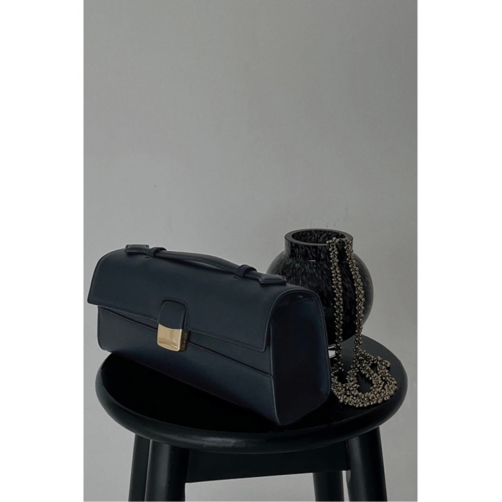 クロンヌファサード (ファサード) トートバッグ 27_RCBTX24119BKX クロンヌファサード (ファサード) トートバッグ 27_RCBTX24119BKX