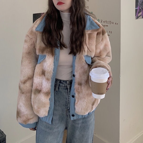 ✡️フェイクファーコート、ベージュ　未使用級 mystic（ミスティック） ダウンコート ダウンジャケット 「WEB・限定