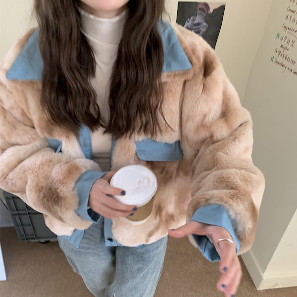 1er Arrondissement ベージュファーコート　✴︎新品、未使用 AYA×クラシカルエルフコラボ》秋冬ムード高まる♪ノーカラーショート