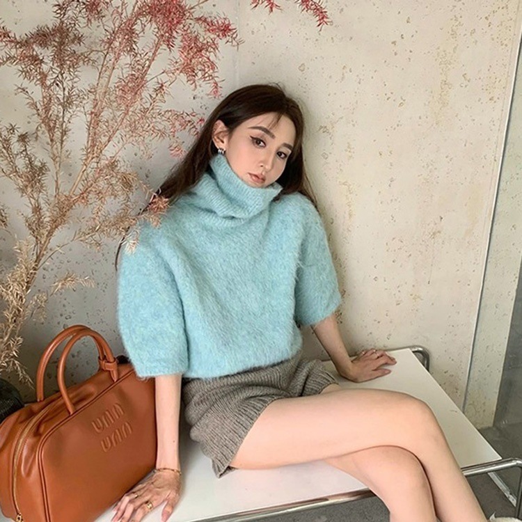 トップス セーター タートルネック ショート丈 プルオーバー ふわふわ かわいい 大人可愛い きれいめ シンプル 上品 おしゃれ かっこいい カジュアル レトロ こなれ感 個性的 主役級 存在感