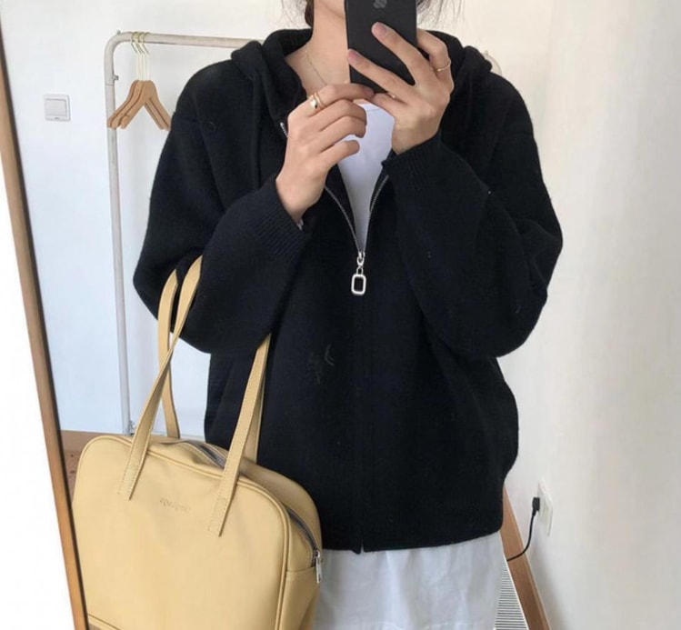 レディース トップス パーカー 普通丈 長袖 袖あり 襟なし フード ファスナー 前開き かわいい 大人可愛い シンプル カジュアル おしゃれ レトロ こなれ感 ナチュラル 無地 秋 冬 20代 レディース トップス パーカー 普通丈 長袖 袖あり 襟なし フード ファスナー 前開き かわいい 大人可愛い シンプル カジュアル おしゃれ レトロ こなれ感 ナチュラル 無地 秋 冬 20代