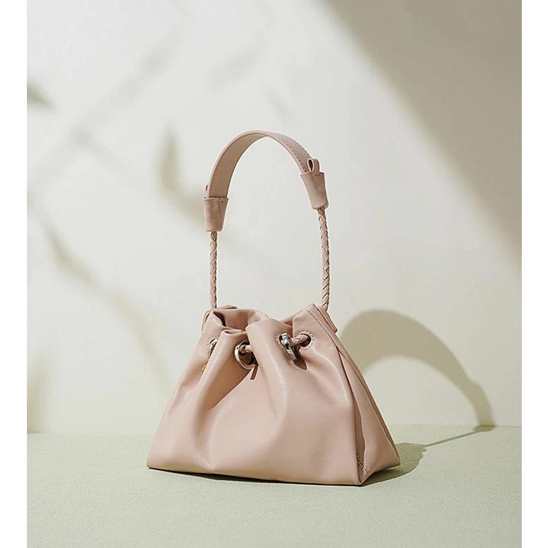 出荷が迅速である 独占販売 本革 ハンドバッグ レディース ショルダーバッグ 巾着バッグ 手提げ 肩掛け 斜めがけ バッグ レザーバッグ 通勤バッグ 牛革 大人 小さめ カバン 大人可愛い おし 本日