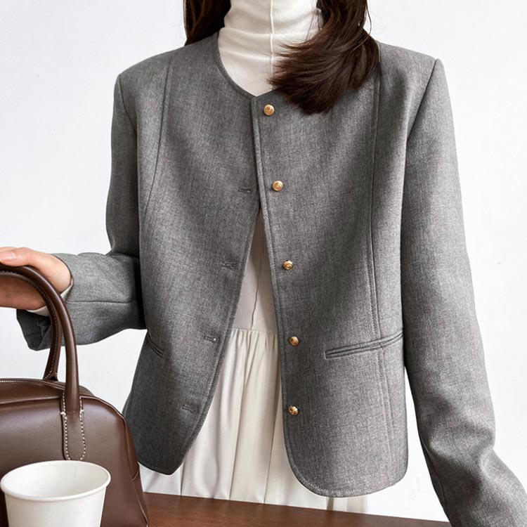ノーカラージャケットスーツ生地レディースジャケットノーカラーショート丈羽織りアウターゴールドボタン玉縁ポケット秋ジャケット秋アウター裏地付き上品韓国大人エレガントきれいめ通勤オフィスカジュアル