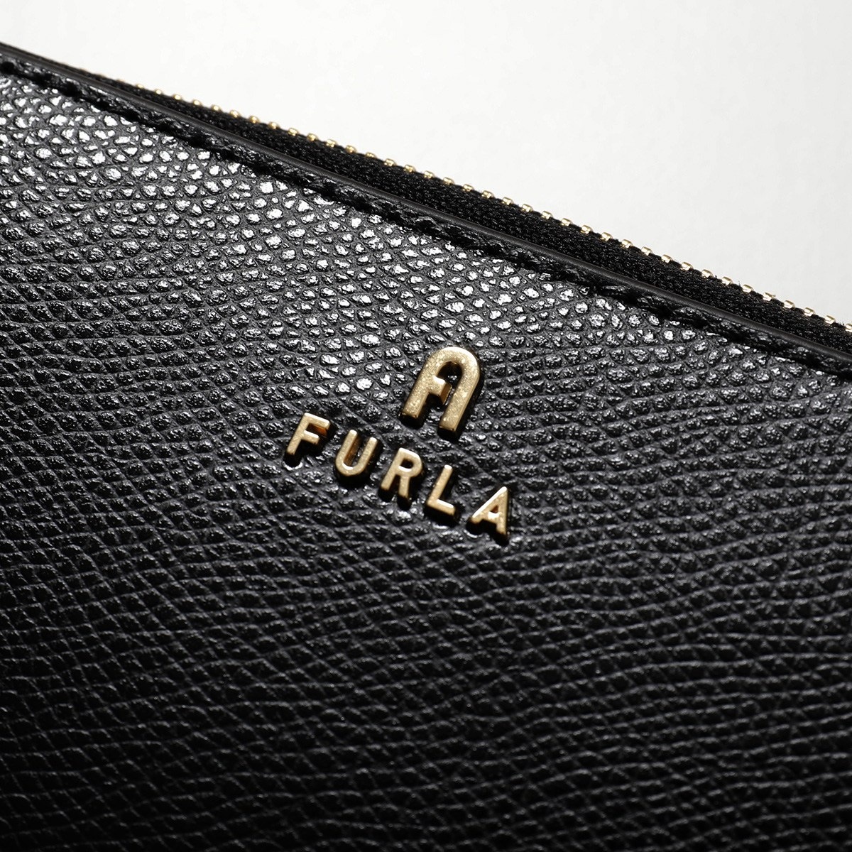 Furla フルラ ラウンドファスナー長財布 CAMELIA カメリア WP00313 ARE000 レディース レザー ジップアラウンド ロゴ カラー4色