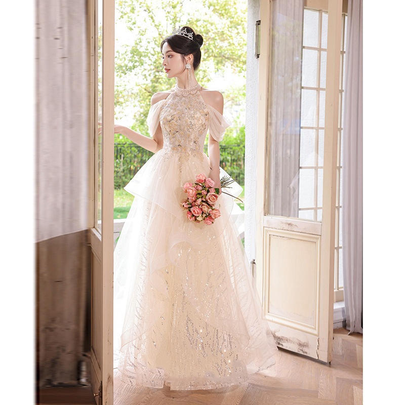 【2枚購入で 3oo円OFF！】女性用シャンパンドレス 2025 ホルターネック シン エンゲージメント ファッション プリンセス スーパー バンケット ドレス