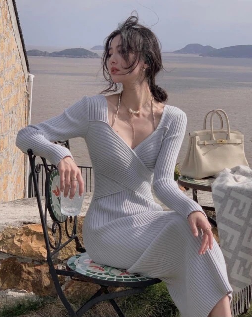 ニット ワンピース ボタン Vネック ニットワンピース ボディライン ドレス オルチャン レディース 秋 春 長袖 きれいめ ハイウエスト ニット ワンピース ボタン Vネック ニットワンピース ボディライン ドレス オルチャン レディース 秋 春 長袖 きれいめ ハイウエスト