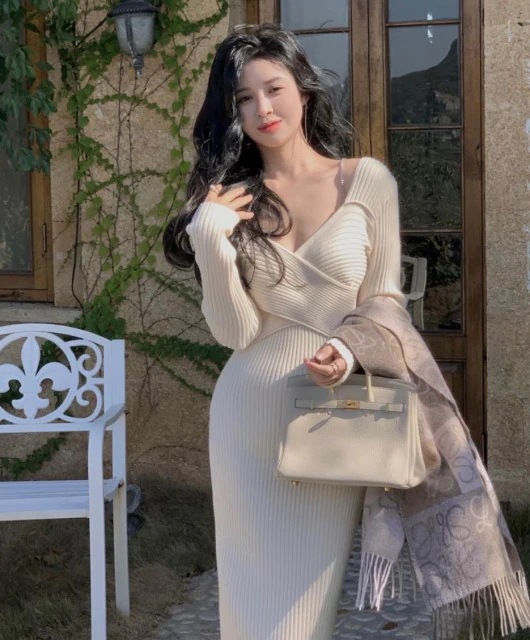 ニット ワンピース ボタン Vネック ニットワンピース ボディライン ドレス オルチャン レディース 秋 春 長袖 きれいめ ハイウエスト ニット ワンピース ボタン Vネック ニットワンピース ボディライン ドレス オルチャン レディース 秋 春 長袖 きれいめ ハイウエスト